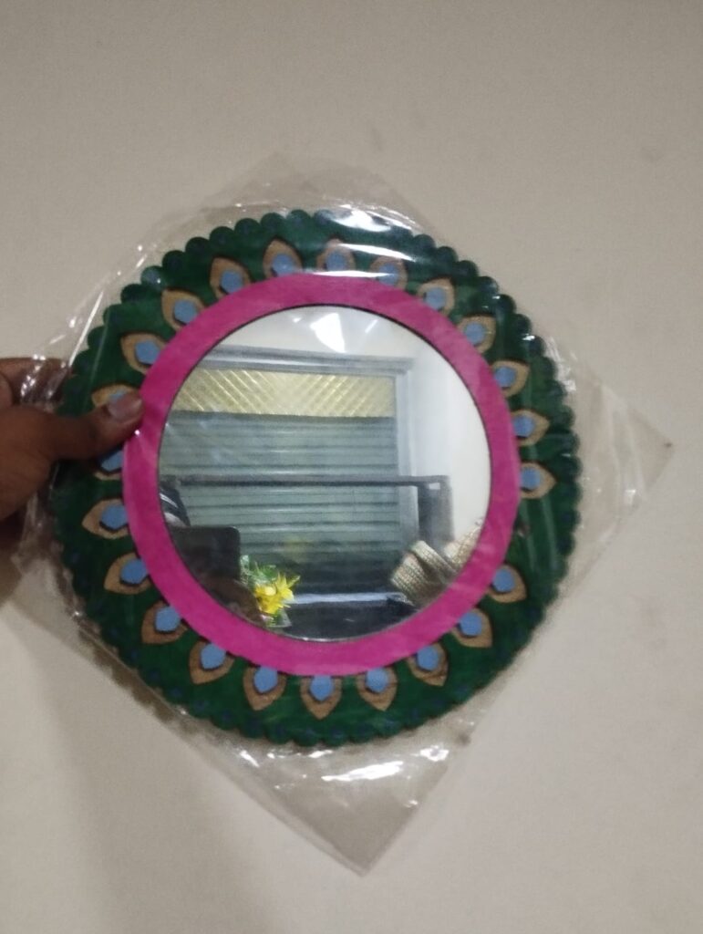 কাঠের কালারফুল আয়না (chw-091)